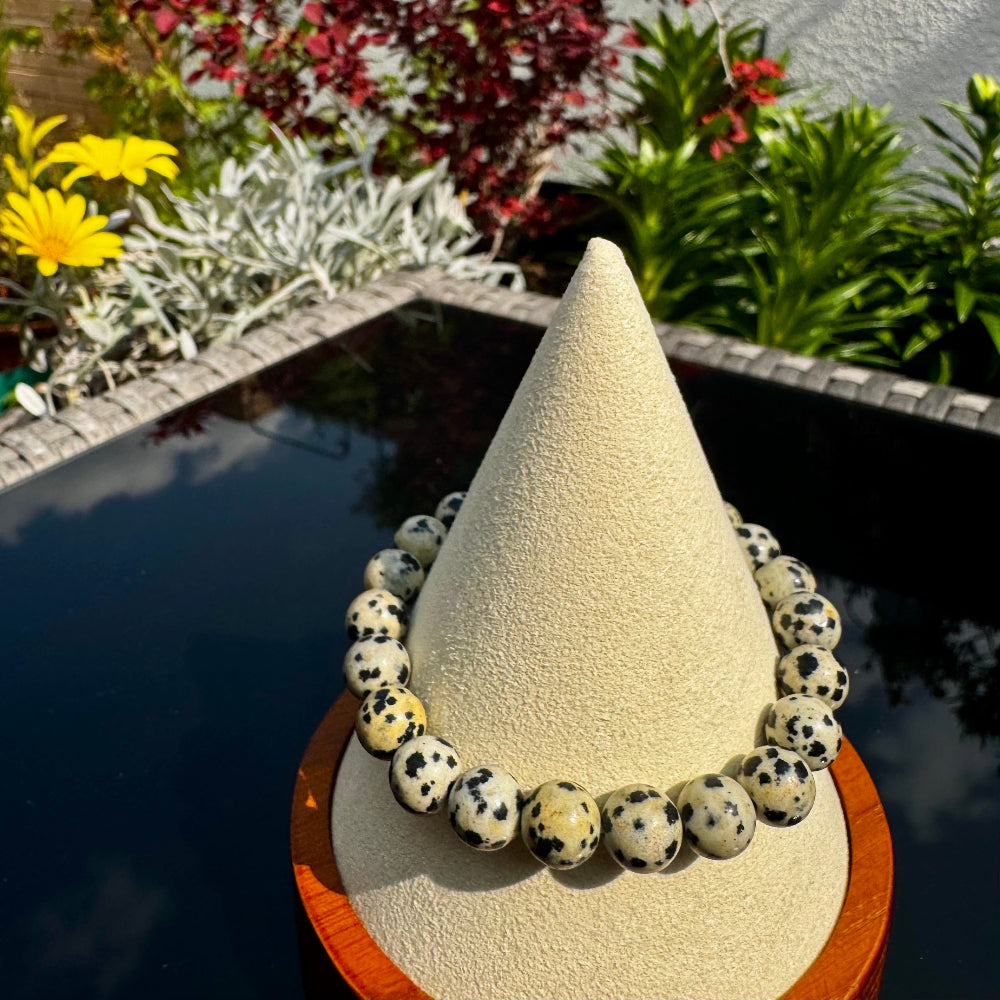 Pulsera elástica de Jaspe Dálmata (bolas 8mm) de Brasil - Alegría y Protección | Magicka Shop SKU PULS-JASPDALM-B8