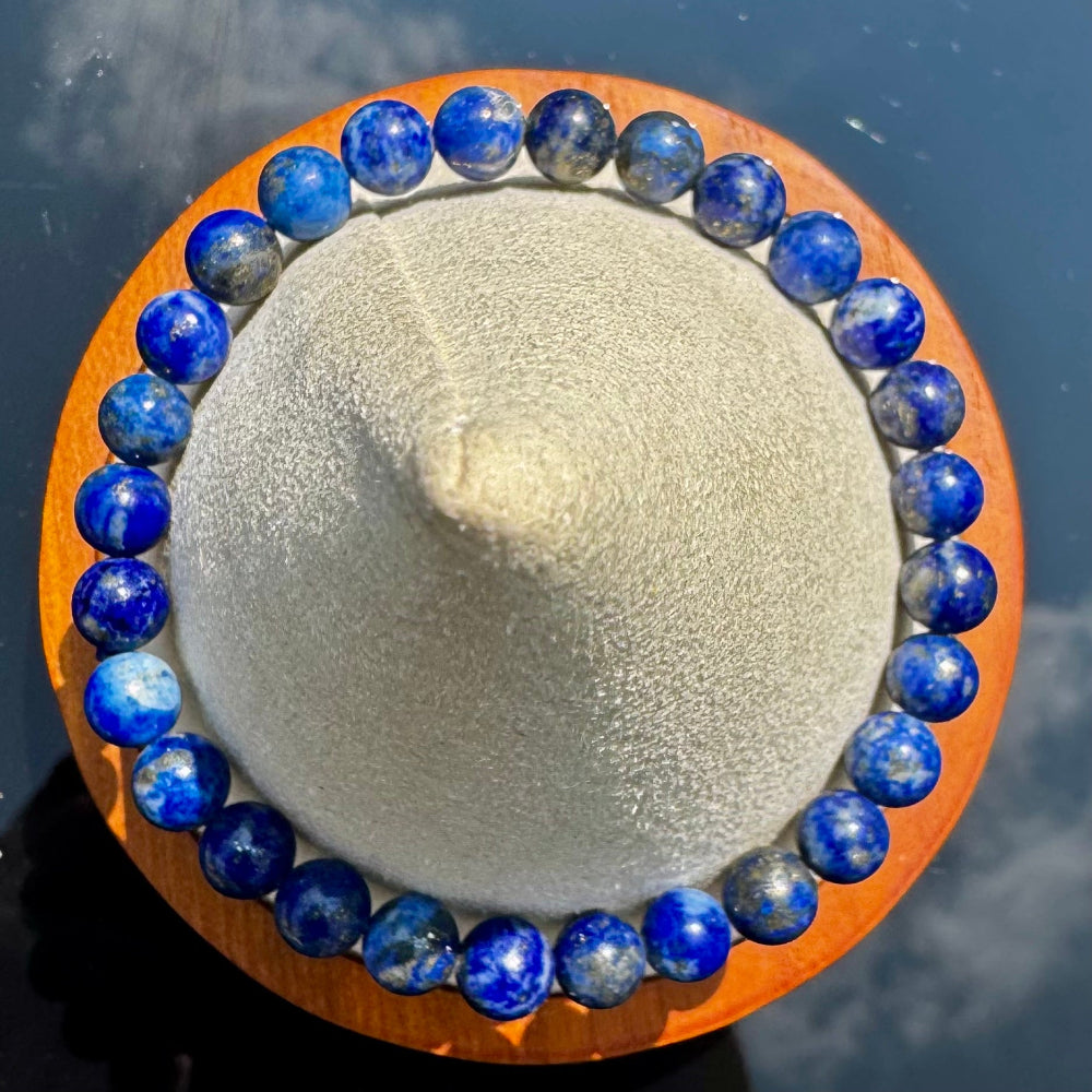 Pulsera elástica de Lapislázuli (bolas 6mm) de Afganistán detalle