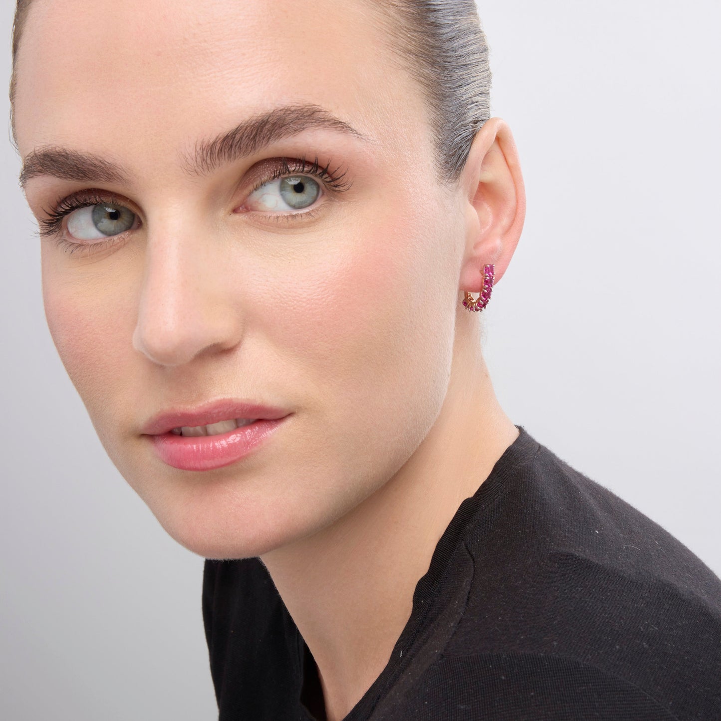 Pendientes con Circonita Rubí acabado oro 18k - Kine