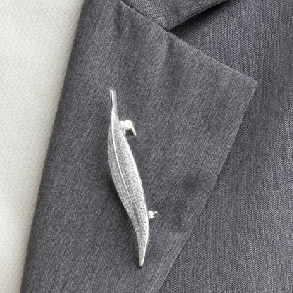 Broche con Circonita Brillante acabado plata - Heril