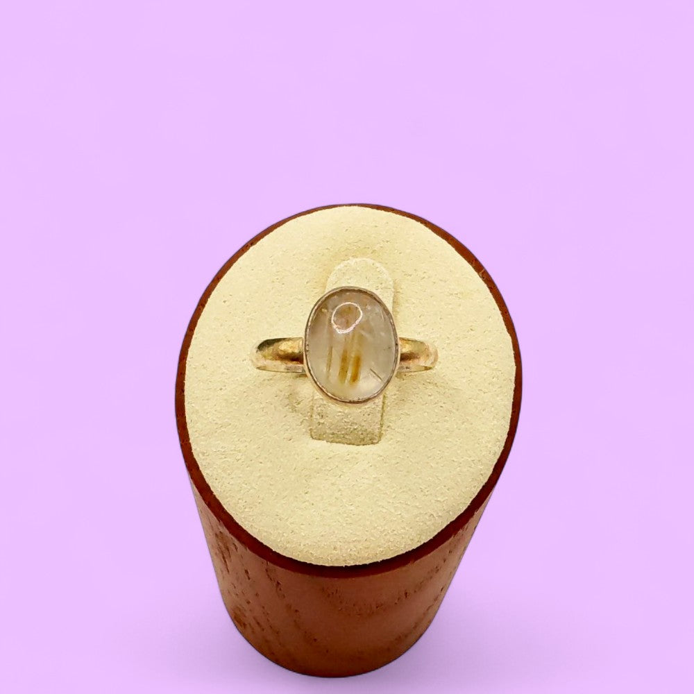 Anillo ajustable de Plata 925 con Cuarzo Rutilado Dorado ovalado | Magicka Shop SKU ANIL-CRUT-PL-AJ
