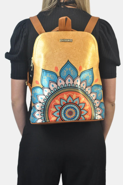 Mochila de Mujer y Bolso de hombro grande BagPack Mandala Dorada | CHULA Tulum
