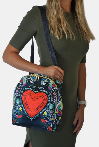 Mochila pequeña de Mujer y Bolso de hombro Mini BackPack Daily Heart Corazón | CHULA Tulum
