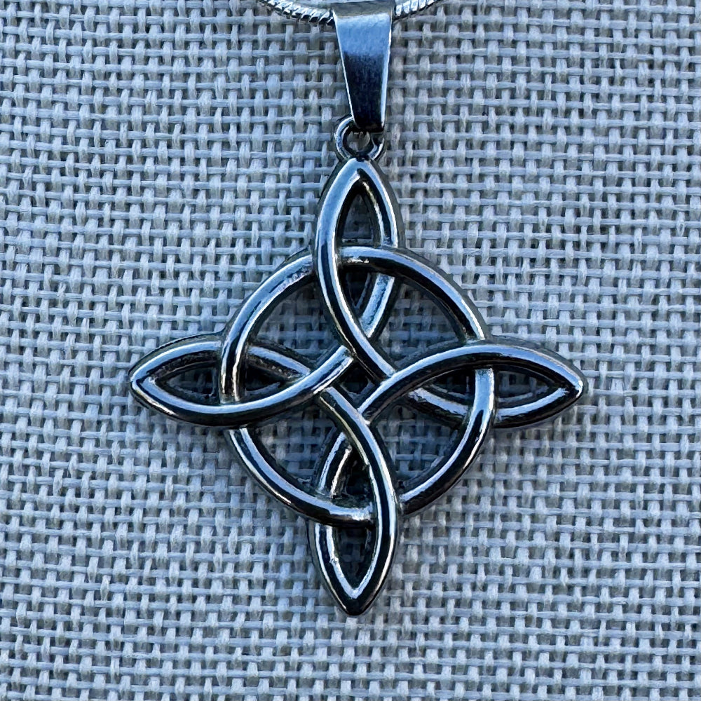 Amuleto de protección Nudo de Bruja de Acero (Activado) | Magicka Shop SKU AMUL-NDBESC-ACERO detalle