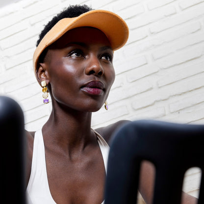 Pendientes acabados en oro amarillo 18K