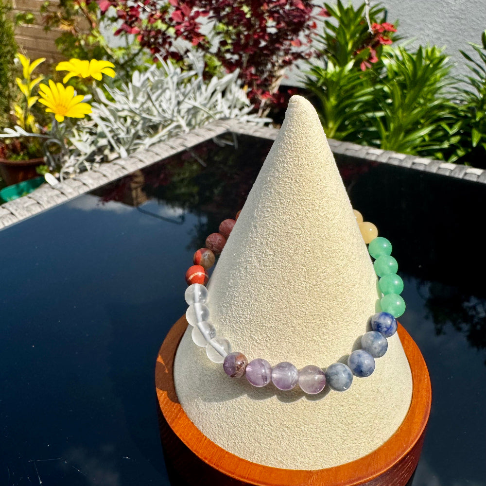 Pulsera elástica de 7 Chakras (bolas 6mm) - Equilibrio y Armonía | Magicka Shop SKU PULS-7CHAK-B6