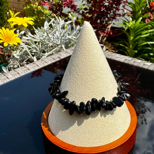 Pulsera elástica de chips de Obsidiana Negra de México - Protección y Verdad | Magicka Shop SKU PULS-OBSI-CH